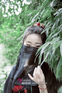 Khăn Lụa Che Mặt Cổ Trang - Màu Đen