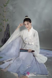 Cổ Trang Hán Phục Lưu Ly Khách