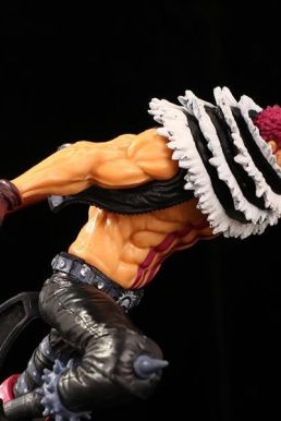 Mô Hình Figure Charlotte Katakuri - One Piece