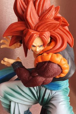 Mô Hình Figure Songoku Super Saiyan 4 - Dragon Ball