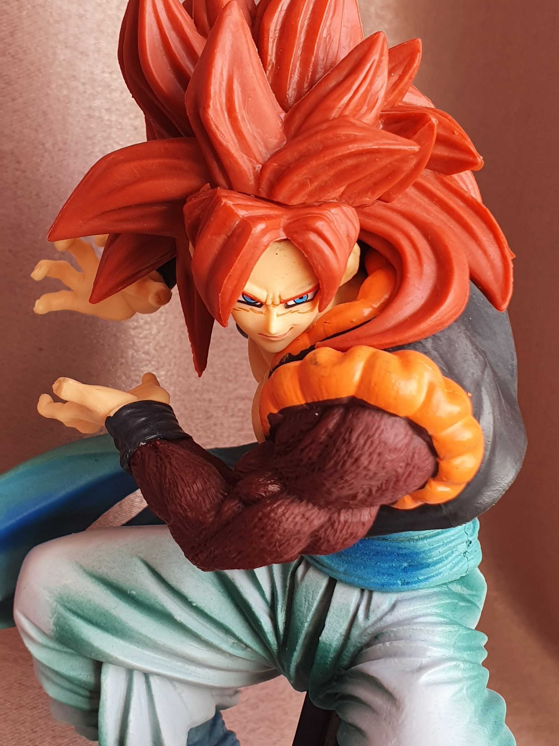 Mô Hình Figure Songoku Super Saiyan 4 - Dragon Ball