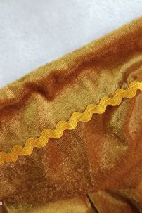 Đầm Tuần Lộc Cúp Ngực Có Kèm Choàng