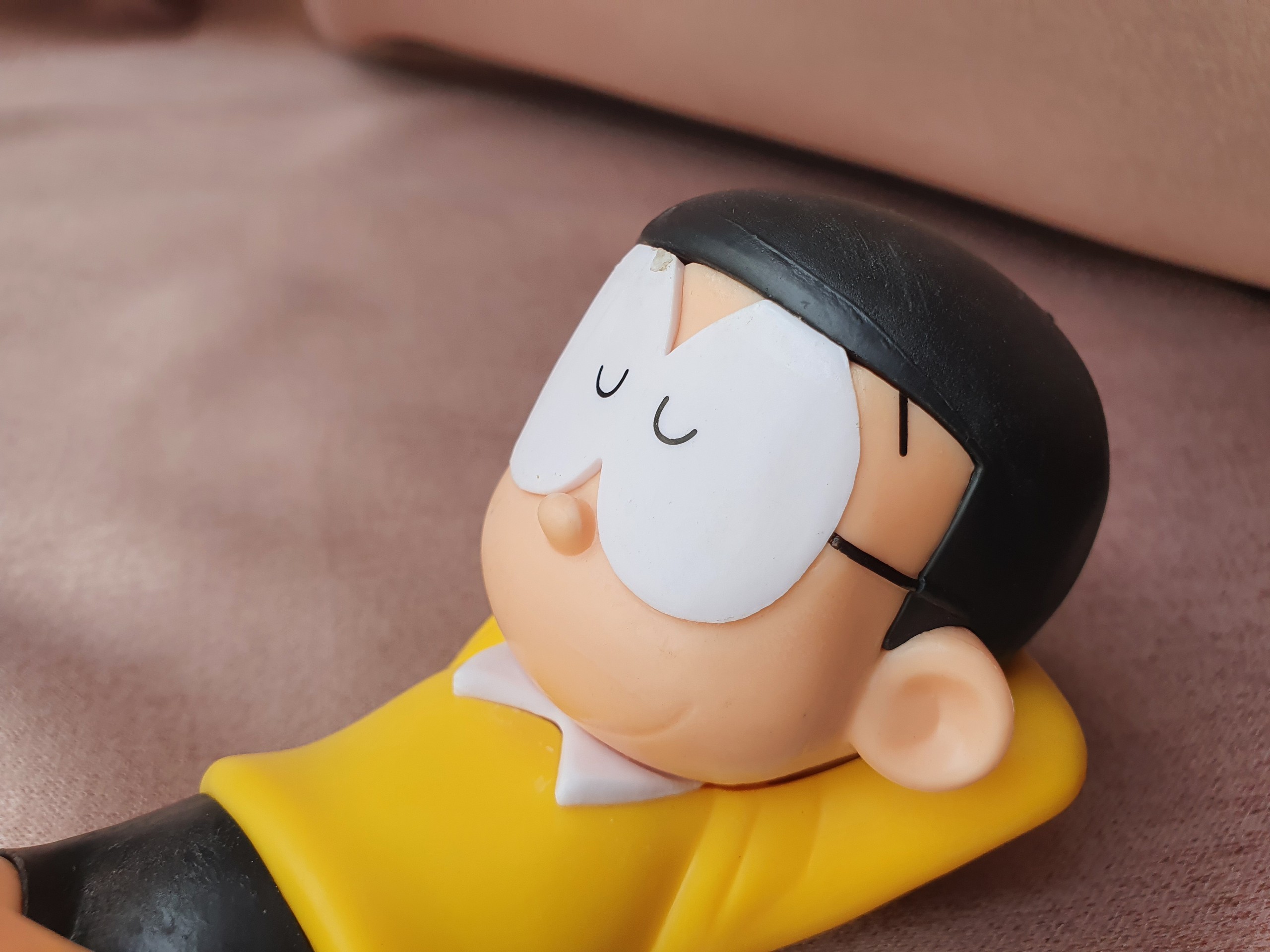 MÔ HÌNH NOBITA LẮC ĐẦU 12CM