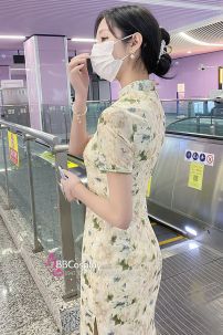 Sườn Xám Thiên Lục Dáng Dài Xẻ Tà