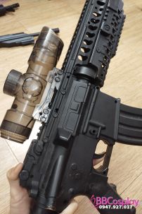 Mô Hình Súng Lớn Có Ống Ngắm Trong Suốt