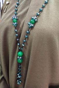 Phụ Kiện Vòng Cổ Thạch Lục Bảo