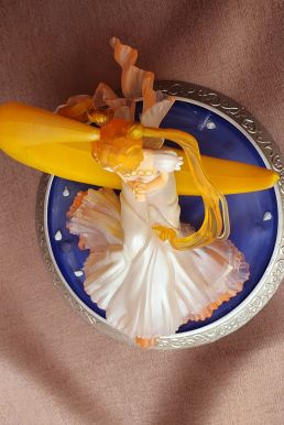 Mô Hình Figure Sailor Moon - Công Chúa Mặt Trăng & Trăng Khuyết