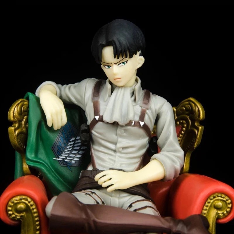 Mô Hình Figure Levi Ngồi Ghế Sofa - Attack On Titan