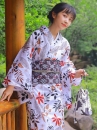Yukata Trắng Hoạ Tiết Lá Mùa Thu