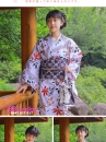 Yukata Trắng Hoạ Tiết Lá Mùa Thu