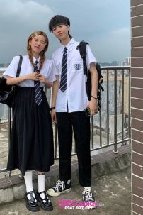 Đồng Phục Nam Sinh Áo Trắng Logo Xanh Dương