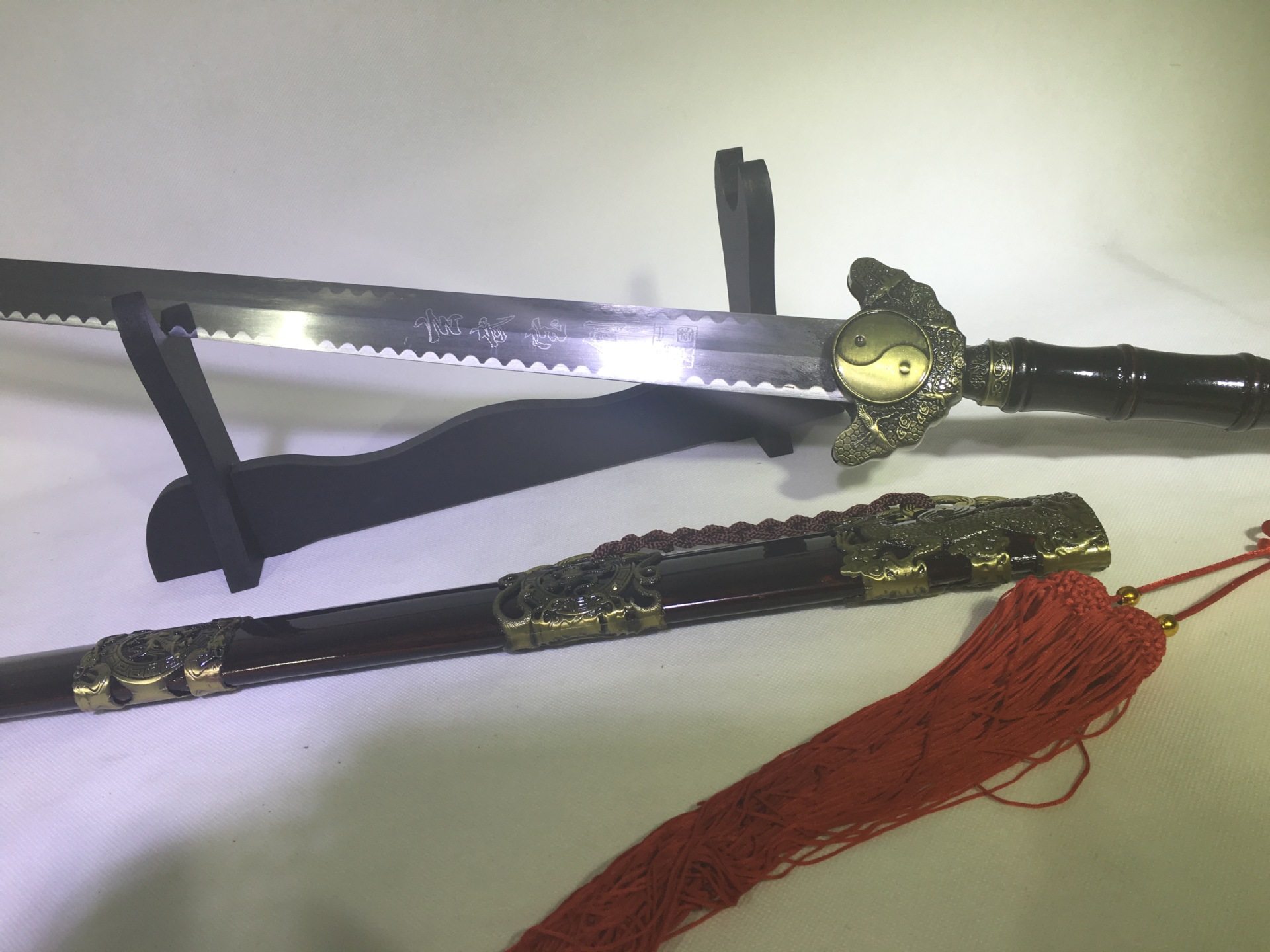 Thái Cực Âm Dương Tứ Linh Đoản Kiếm Hán Kiếm Cổ Trang Kiếm Phong Thủy Kiếm Trấn Trạch