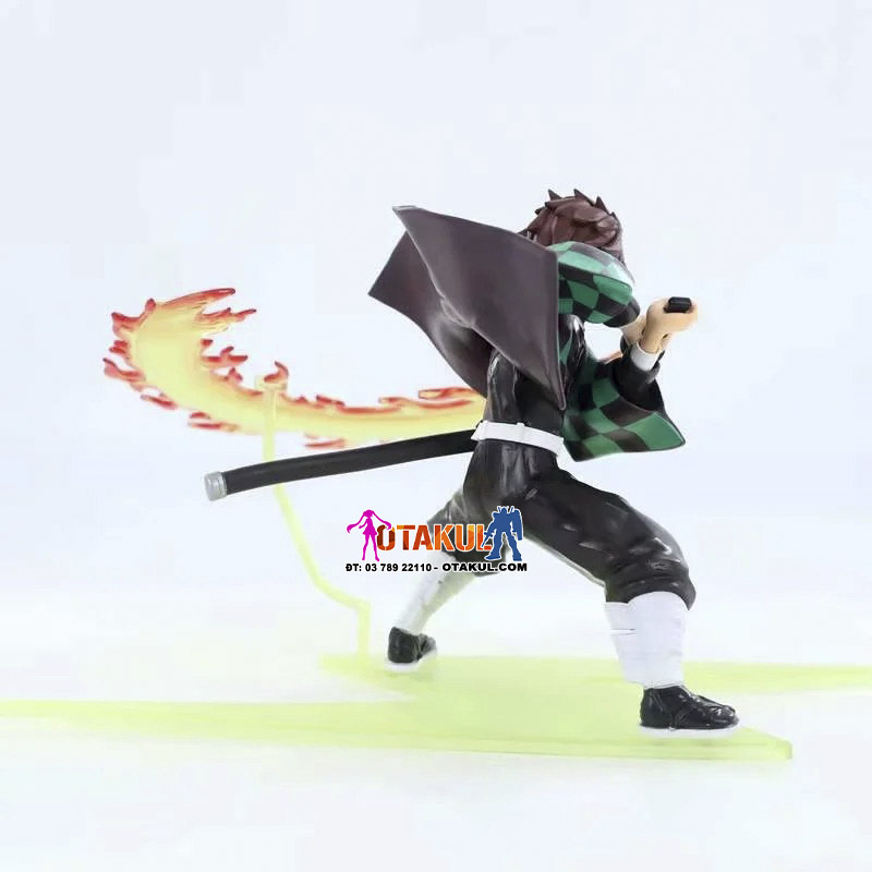 Mô Hình Kamado Tanjiro Trong Anime Kimetsu No Yaiba - Kiếm Sĩ Diệt Quỷ