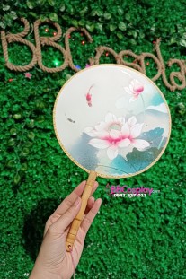 Quạt Tròn Hồ Liên Cát