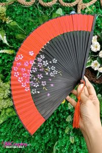 Quạt Uchiwa Đen Phối Đỏ Hoa