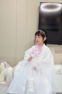 Đồ Hằng Nga Thỏ Ngọc Bạch Hoa Cho Bé