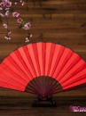Quạt Xếp Trơn Cán Gỗ Mẫu Đỏ