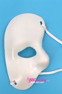 Mặt Nạ Trắng Phantom - Bóng Ma Trong Nhà Hát Opera
