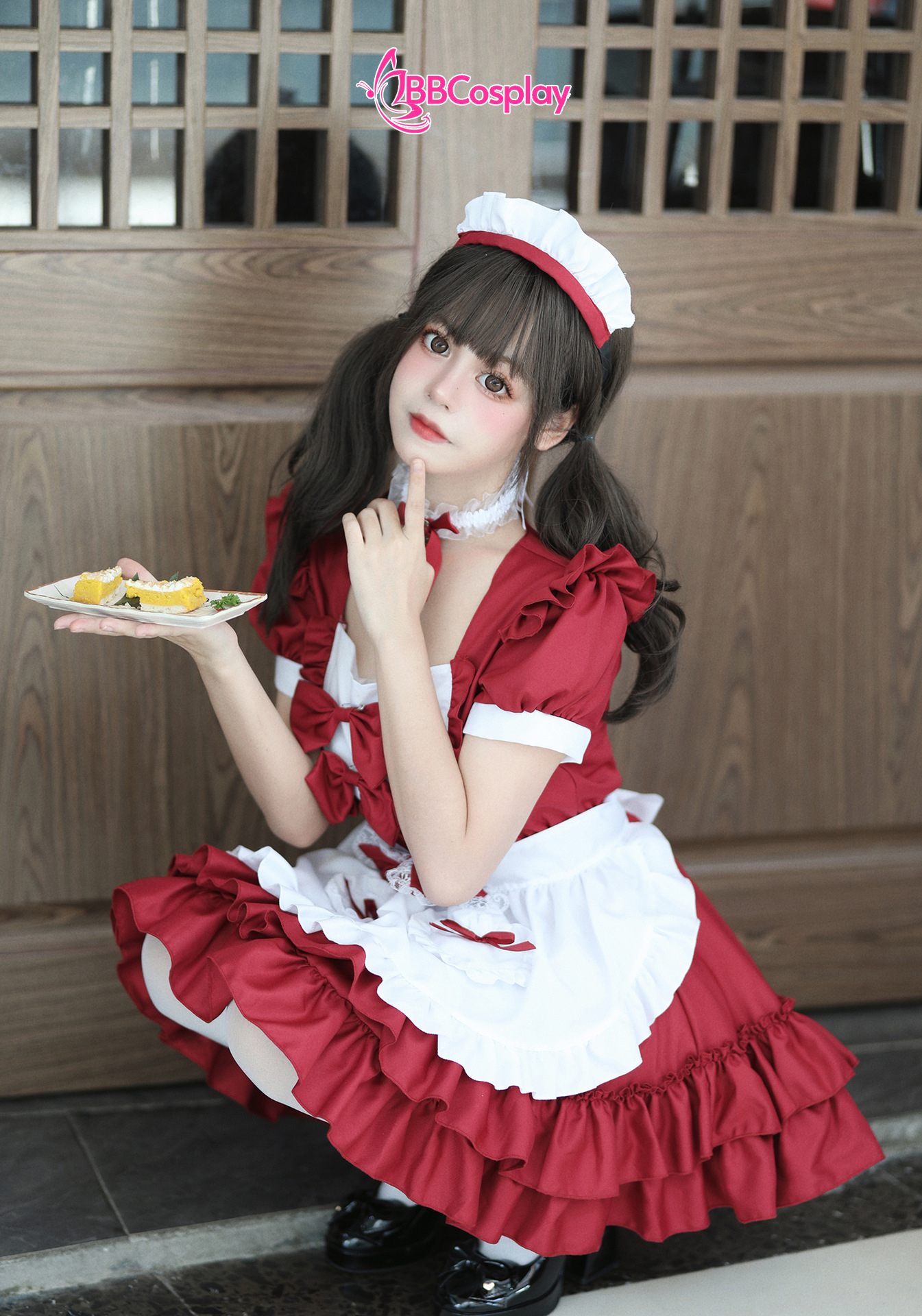 Đồ Nàng Hầu Maid Đỏ Tạp Dề Trắng Kèm Nhiều Nơ