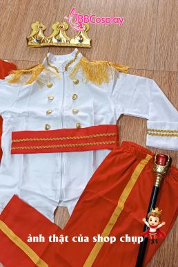 Trang Phục Hoàng Tử Anh Quốc Cho Bé - Áo Trắng Choàng Đỏ