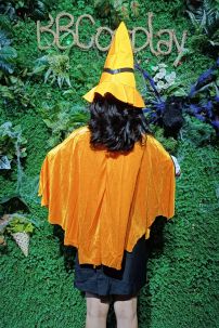 Trang Phục Phù Thủy Bí Ngô Màu Cam