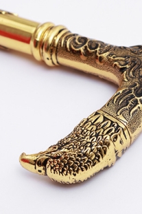 Gậy Quý Tộc Hình Chim Ưng Vàng Tinh Tế Hoa Văn Tinh Xảo