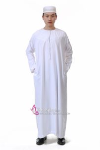 Đồ Truyền Thống Của UAE - Khăn Đội Đầu Trắng