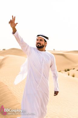 Trang Phục Truyền Thống Của UAE - Mẫu Chỉ Áo Cổ Tròn