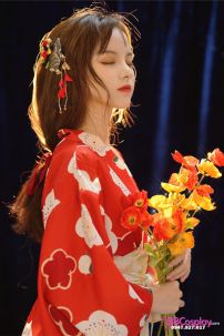 Yukata Chuẩn Nhật Đỏ Hoa Đào Thắt Lưng Trắng