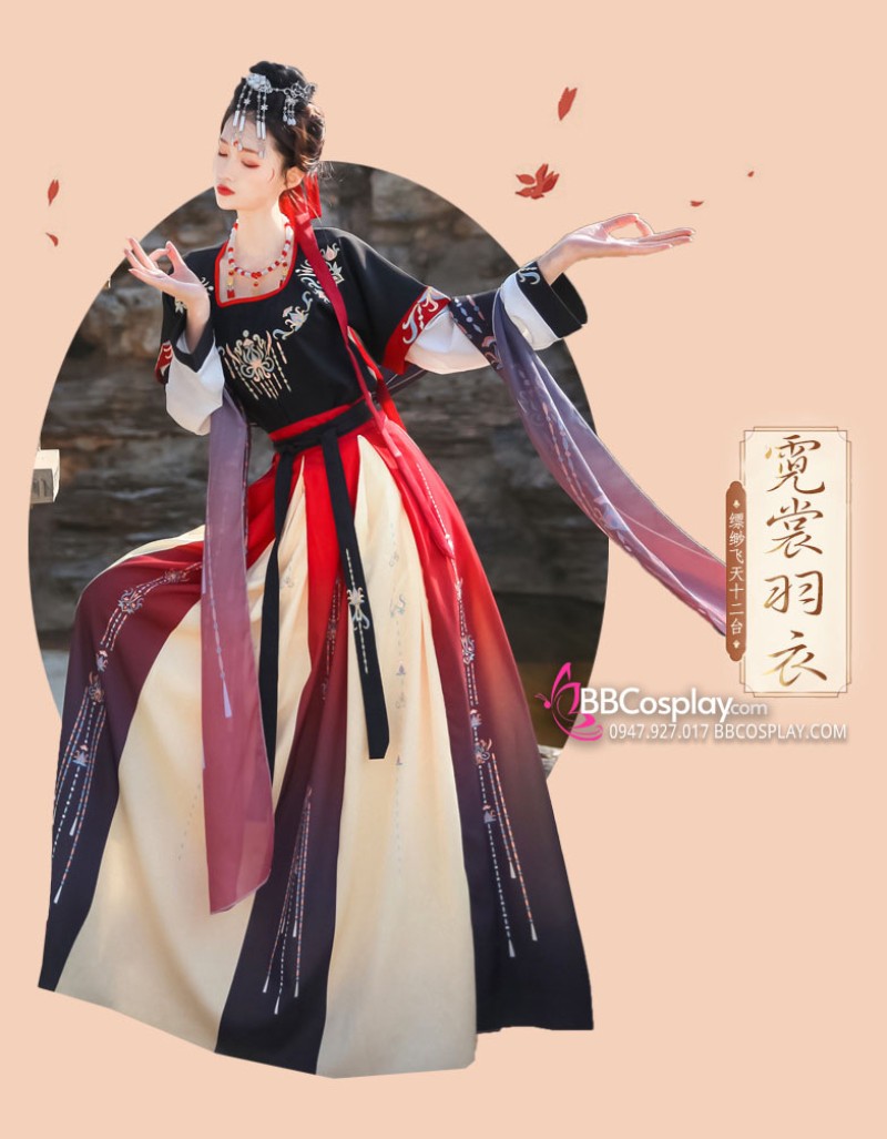 Trang phục Hằng Nga. Ảnh: BBCosplay