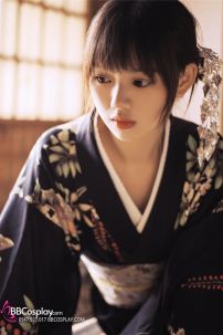 Kimono Nhật Nền Đen Bướm Cam