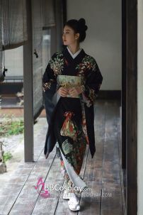 Kimono Nhật Nền Đen Bướm Cam