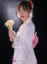 Yukata Nhật Nền Trắng Hoa Leo Tím Hồng