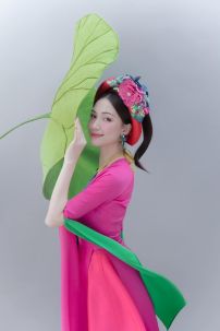 Đồ Thị Mầu Của Ca Sĩ Hoà Minzy Hàng Shop May - Màu Hồng