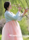 Trang Phục Hanbok Hàn Quốc Áo Xanh Váy Hồng Cam Pastel