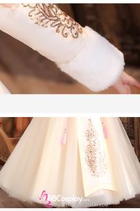 Đồ Quận Chúa Cho Bé