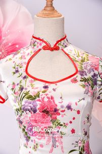 Sườn Xám Trắng Vải Phi Hoa Cổ Khoét Rộng