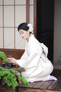 [Đặt May] Bộ Yukata Trắng Kem Nguyên Bản Cho Resort, Spa, Nhà Hàng Nhật