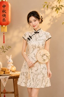 Váy Sườn Xám Trung Thu Cho Mẹ Và Bé Hoạ Tiết Hoa Lá Trẻ Trung