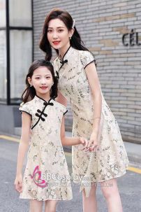 Váy Sườn Xám Trung Thu Cho Mẹ Và Bé Hoạ Tiết Hoa Lá Trẻ Trung