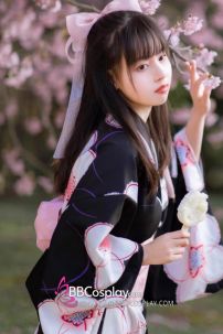 Áo Yukata Nền Đen Phối Hoa Tặng Kèm Thắt Lưng