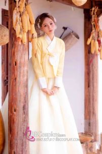 Hanbok Gấm Cao Cấp Chuẩn Hàn Áo Vàng Váy Trắng Kem
