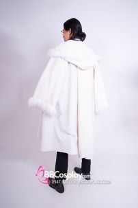 Áo Choàng Trắng Viền Lông Có Nón Có Tay