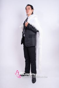 Áo Choàng Trắng Viền Lông