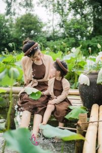 Trang Phục Tứ Thân Ao Sen Áo Kem Váy Nâu