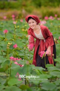 Trang Phục Tứ Thân Đỏ Yếm Trắng Chụp Sen