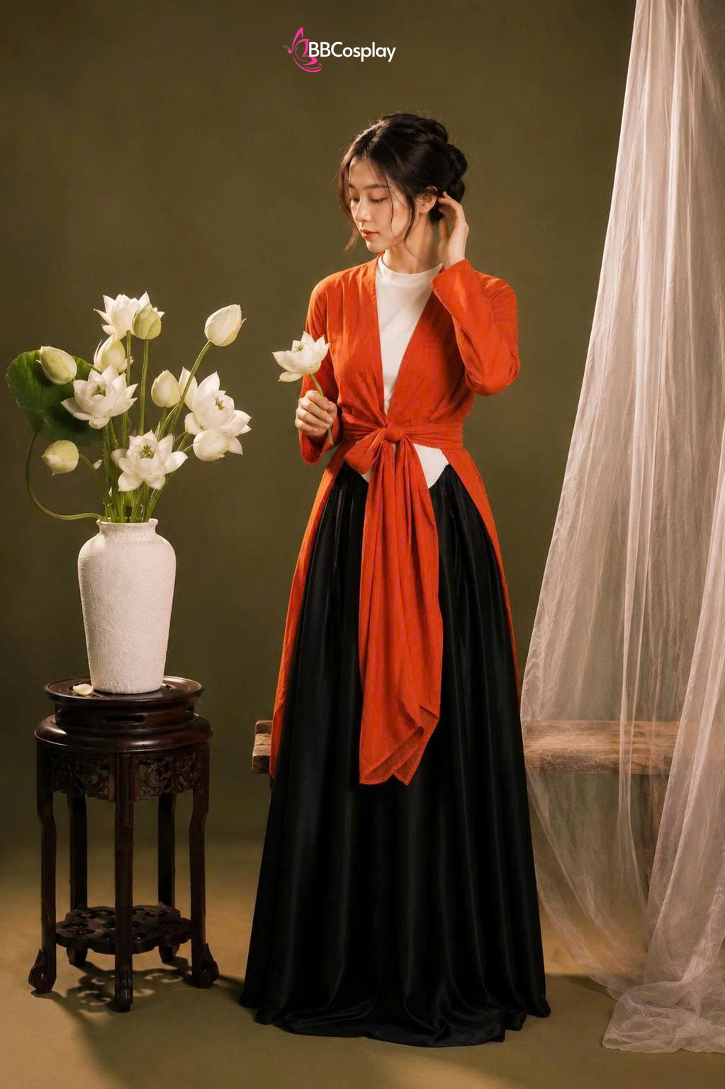 Đồ Tứ Thân Đỏ Yếm Trắng Chụp Sen