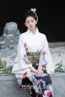 Áo Yukata Trắng Chân Đen Tặng Kèm Thắt Lưng