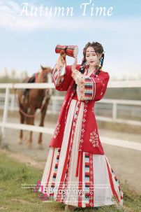 Hán Phục Tây Vực Thời Nhà Đường