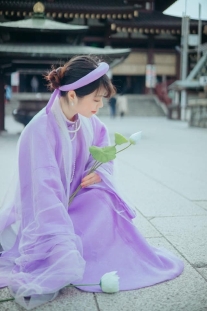 Áo Tất Tím Phối Voan Tơ